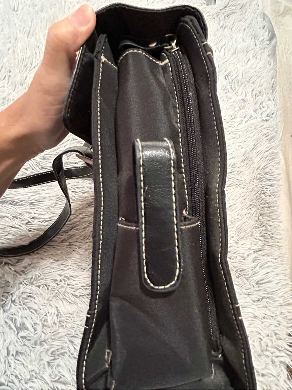 WORTHINGTON Women’s Black Faux Leather Laptop Business Bag.-Excellent Condition